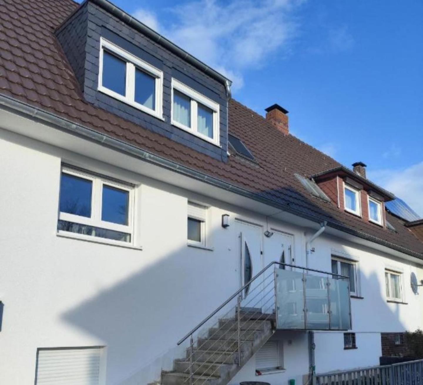 Schickes 110Qm Ferienhaus In Naehe Vw, Messe,Dez Und Orangerie Kassel Esterno foto